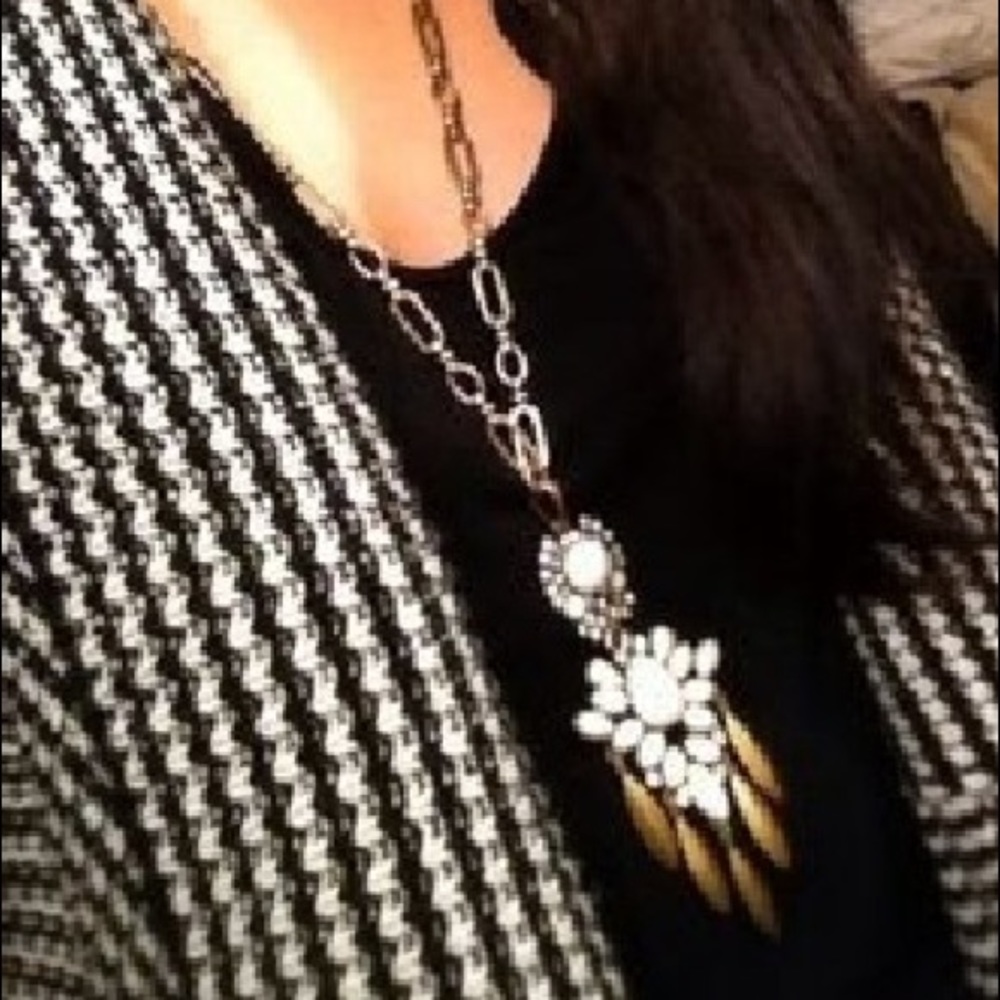 Stella & Dot Mallorca Pendant NWB